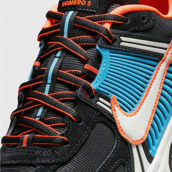 NIKE MEN’S AIR ZOOM VOMERO 5 'BLUE GAZE TOTAL ORANGE' - Picture 4 of 15